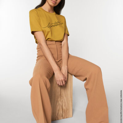 "breathe handwritten" Unisex-T-Shirt